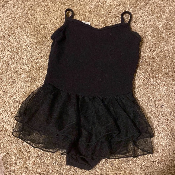 Dance bundle with skirted leotards and tights - Picture 11 of 14